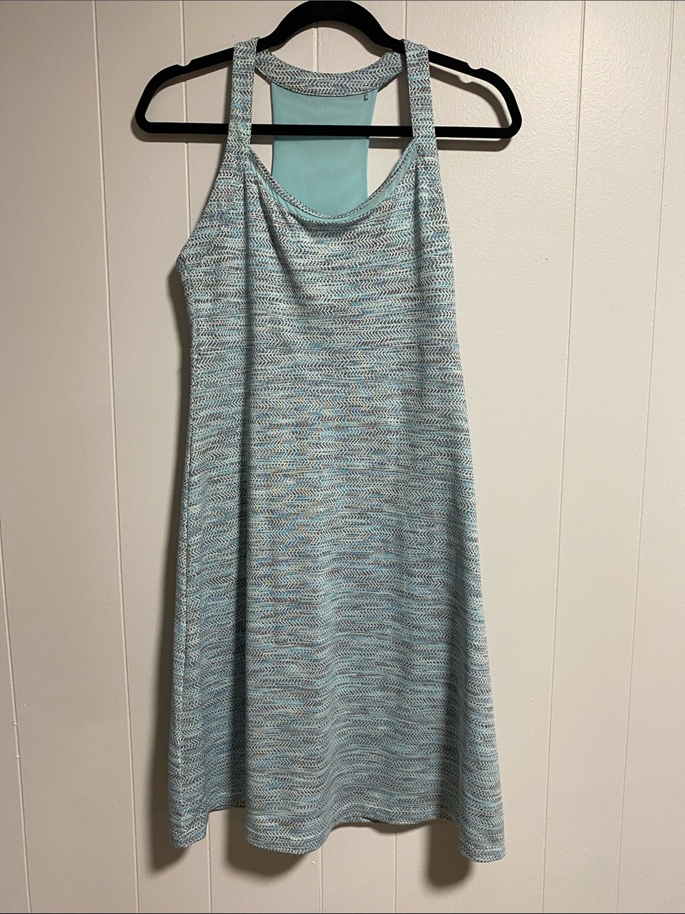 Mondetta Light Aqua Performance Tank Top